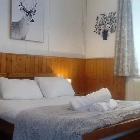 Chalet La Moussiere B&B *